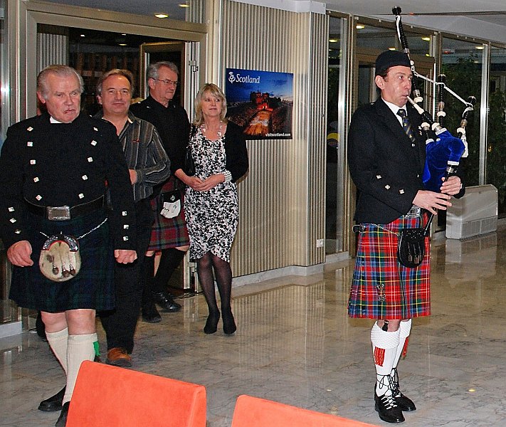 Robert Burns (14).JPG - Patrick in full flow                                    